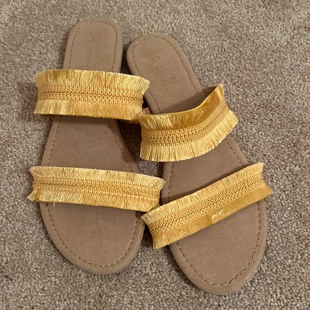 Women’s Lauren Conrad Yellow sandals